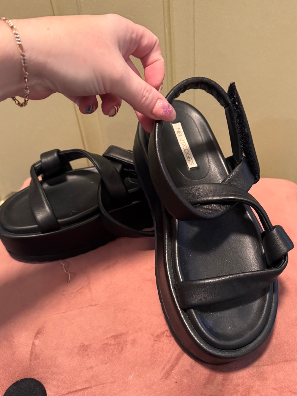 Neil J. Rodgers Obi Flatform sandals